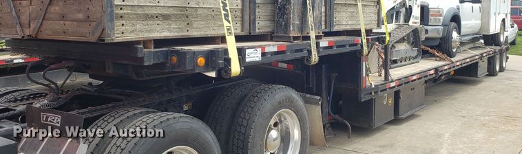 image for item DH4585 2003 Doonan 482DB14B drop deck trailer