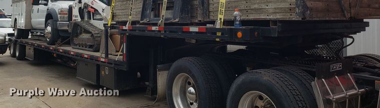 image for item DH4585 2003 Doonan 482DB14B drop deck trailer