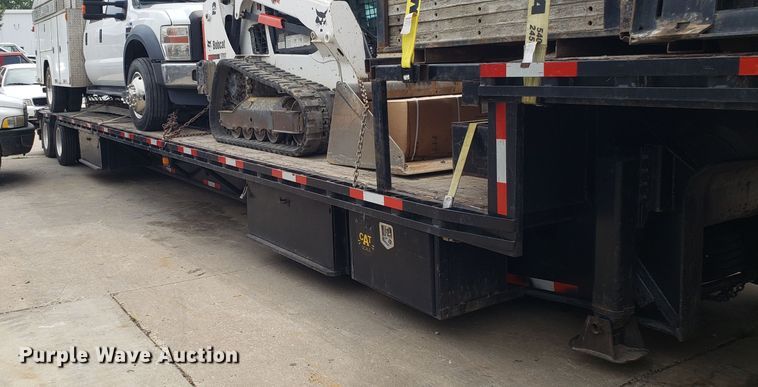 image for item DH4585 2003 Doonan 482DB14B drop deck trailer