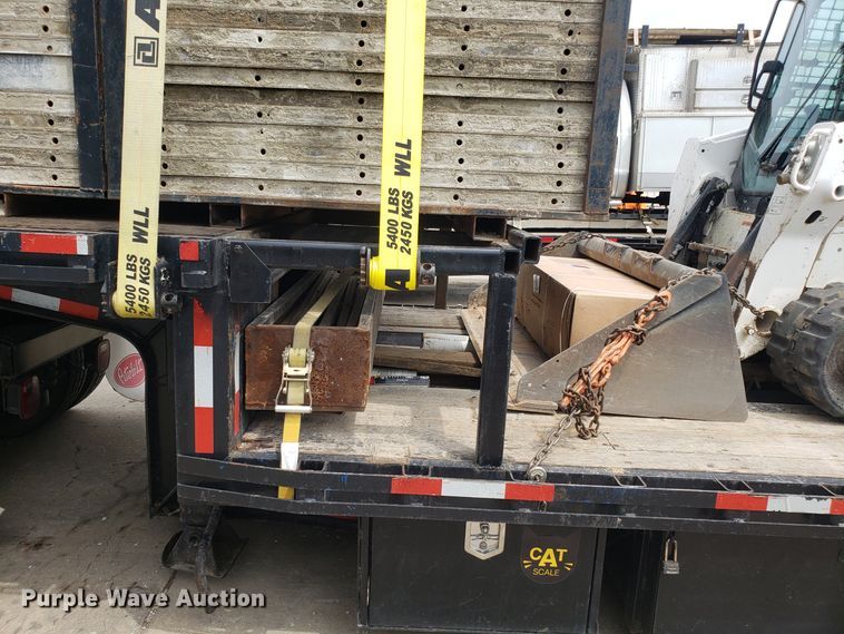 image for item DH4585 2003 Doonan 482DB14B drop deck trailer