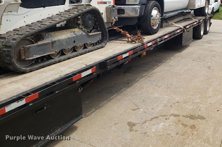 image for item DH4585 2003 Doonan 482DB14B drop deck trailer