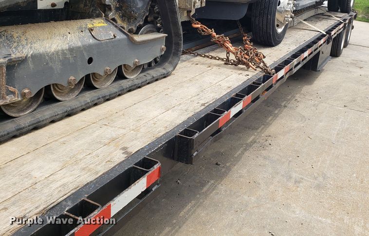 image for item DH4585 2003 Doonan 482DB14B drop deck trailer