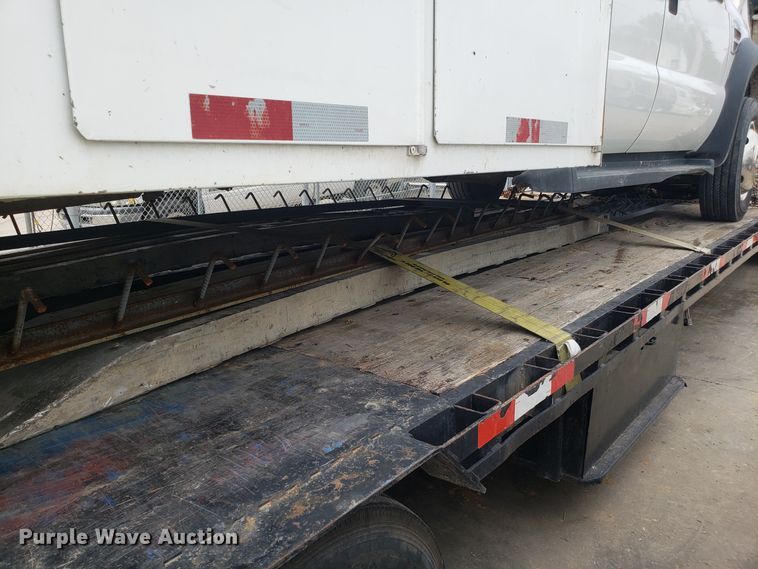 image for item DH4585 2003 Doonan 482DB14B drop deck trailer