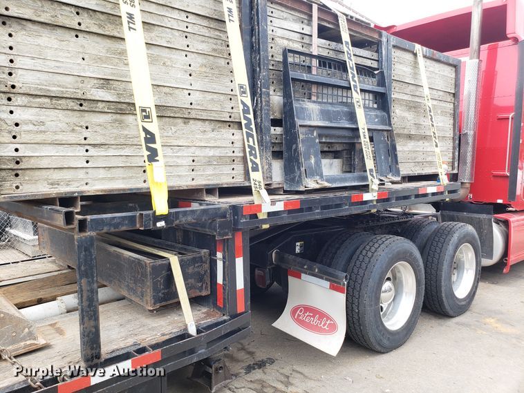 image for item DH4585 2003 Doonan 482DB14B drop deck trailer