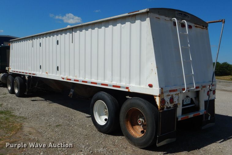 image for item DH6016 1997 Jet double hopper bottom grain trailer