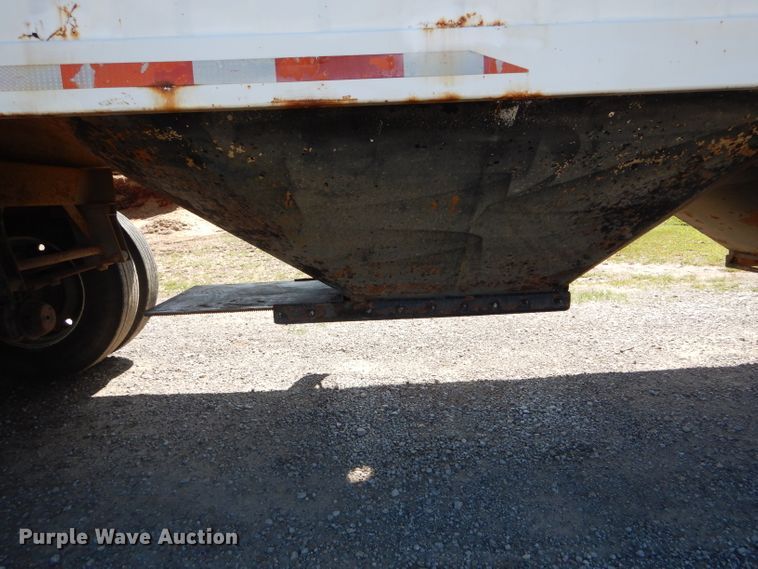 image for item DH6016 1997 Jet double hopper bottom grain trailer