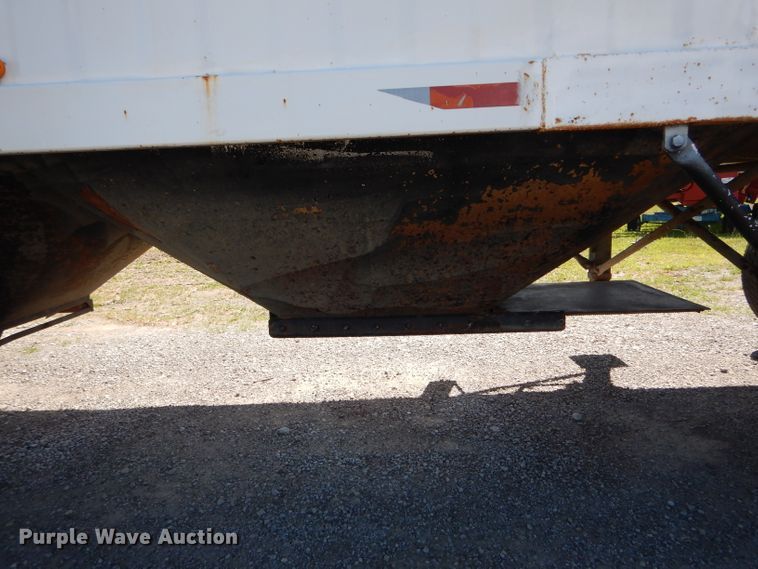 image for item DH6016 1997 Jet double hopper bottom grain trailer