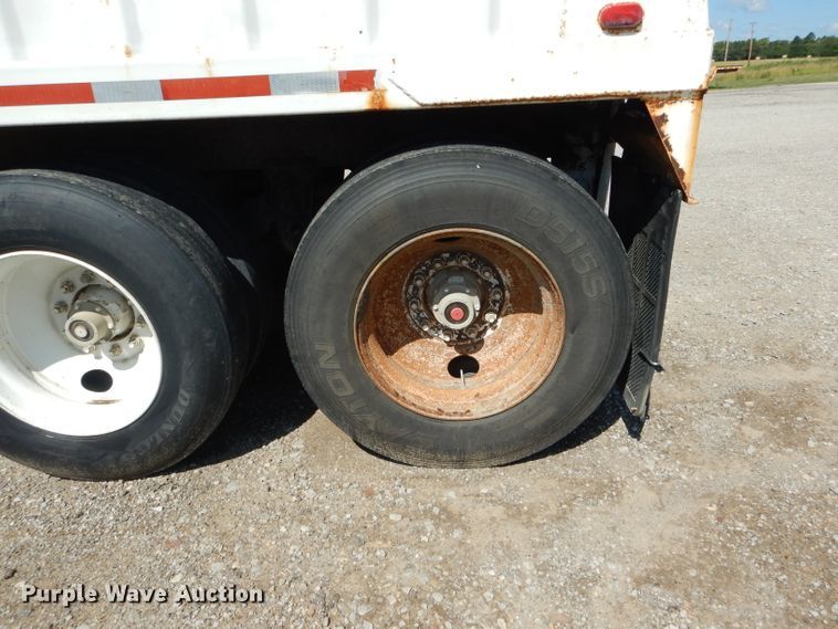 image for item DH6016 1997 Jet double hopper bottom grain trailer