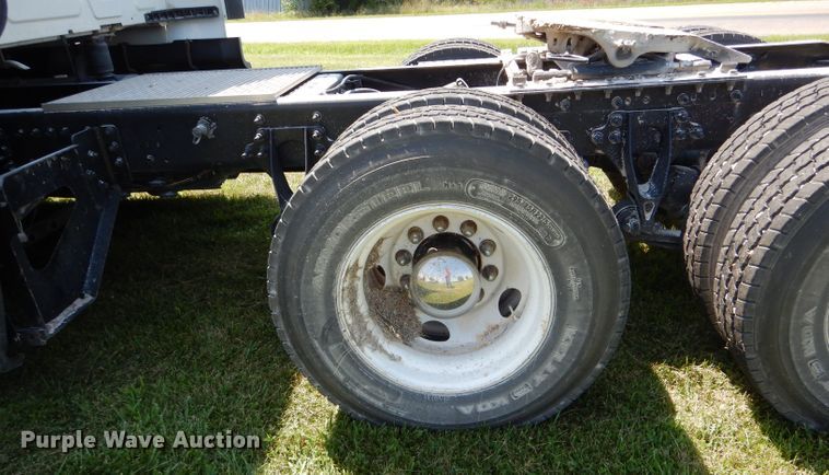 image for item DH6029 2014 International ProStar semi truck