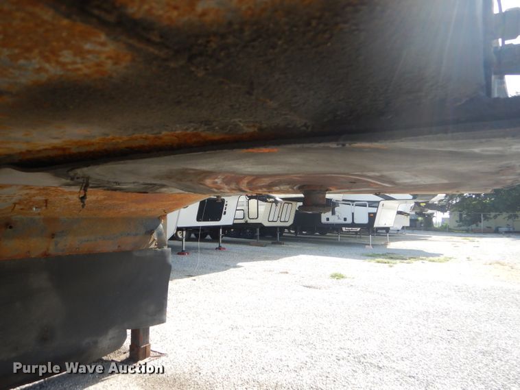 image for item ED9361 2000 Shamrock car carrier trailer