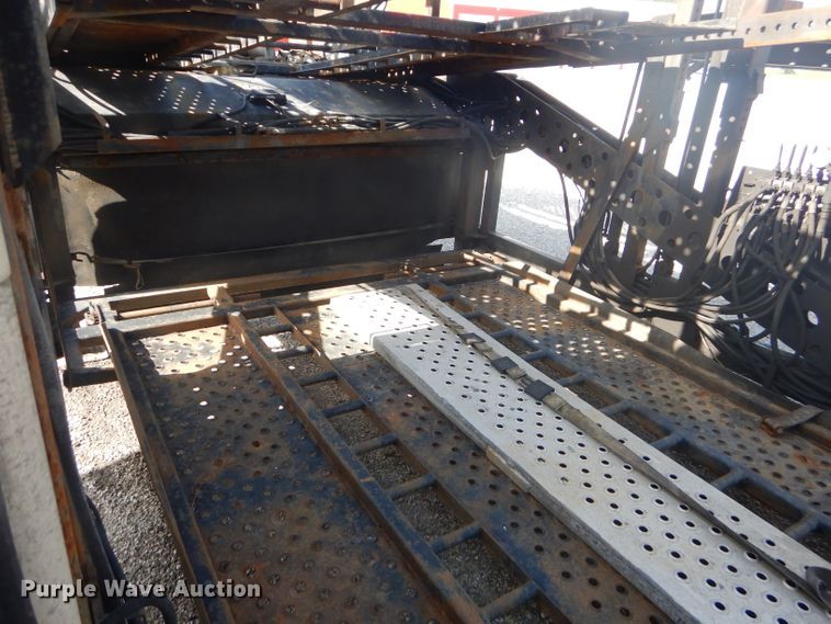 image for item ED9361 2000 Shamrock car carrier trailer