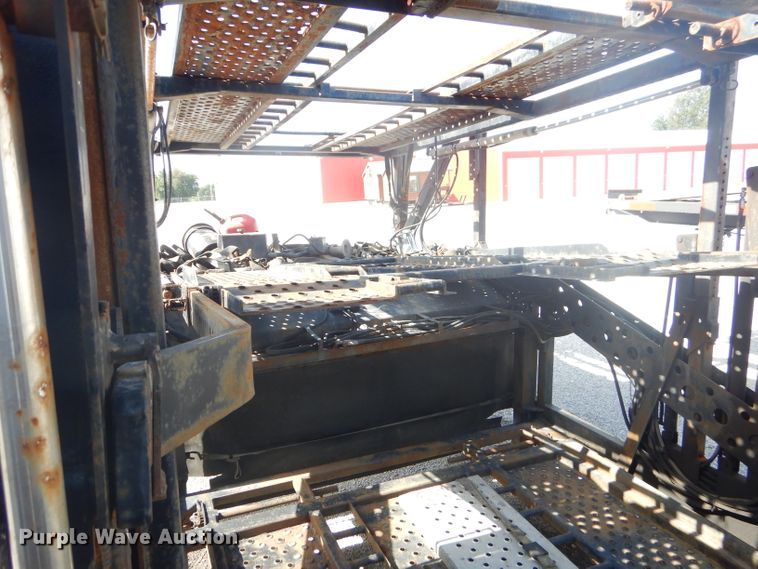 image for item ED9361 2000 Shamrock car carrier trailer