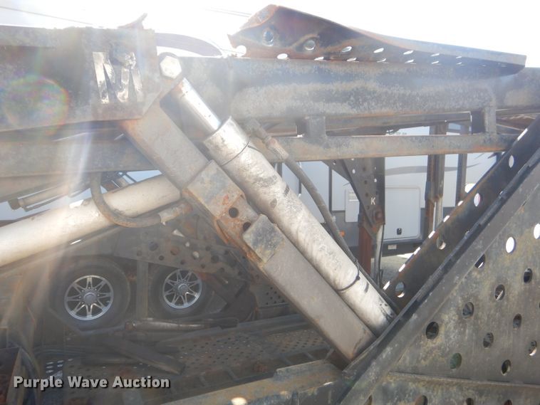 image for item ED9361 2000 Shamrock car carrier trailer