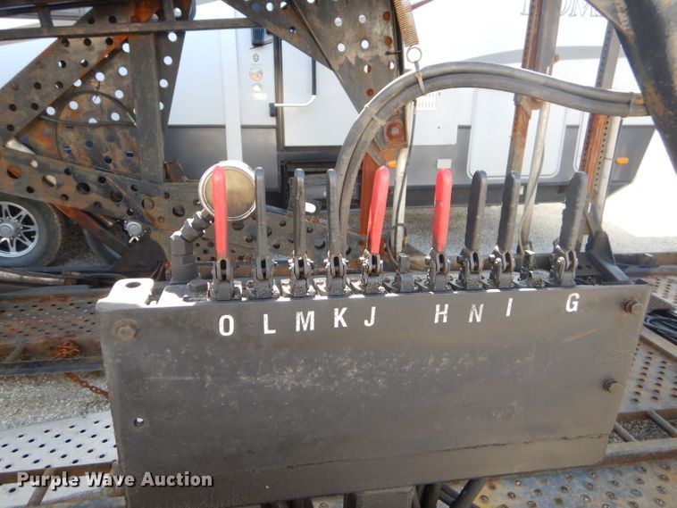 image for item ED9361 2000 Shamrock car carrier trailer