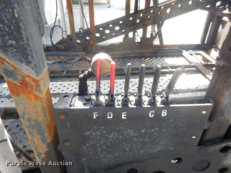 image for item ED9361 2000 Shamrock car carrier trailer