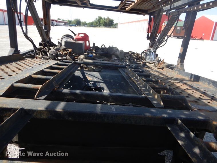 image for item ED9361 2000 Shamrock car carrier trailer