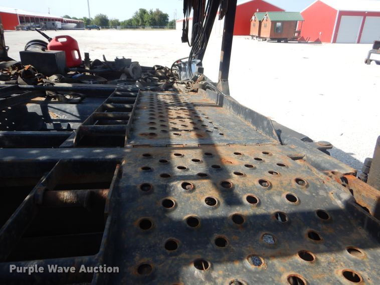 image for item ED9361 2000 Shamrock car carrier trailer