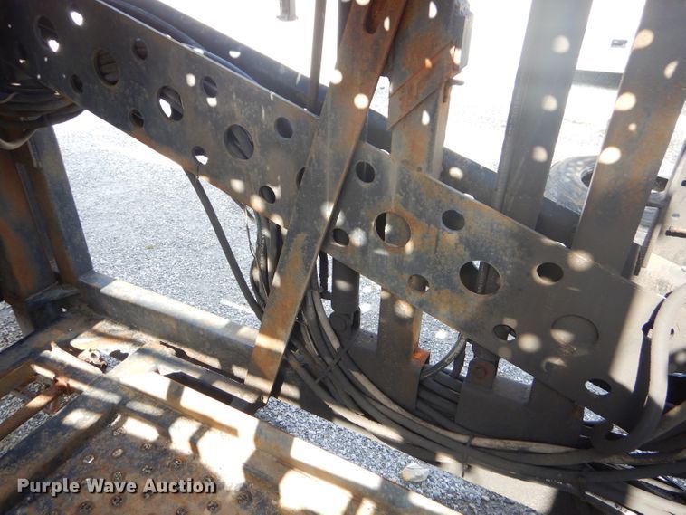 image for item ED9361 2000 Shamrock car carrier trailer