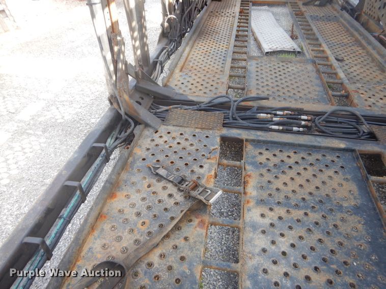 image for item ED9361 2000 Shamrock car carrier trailer