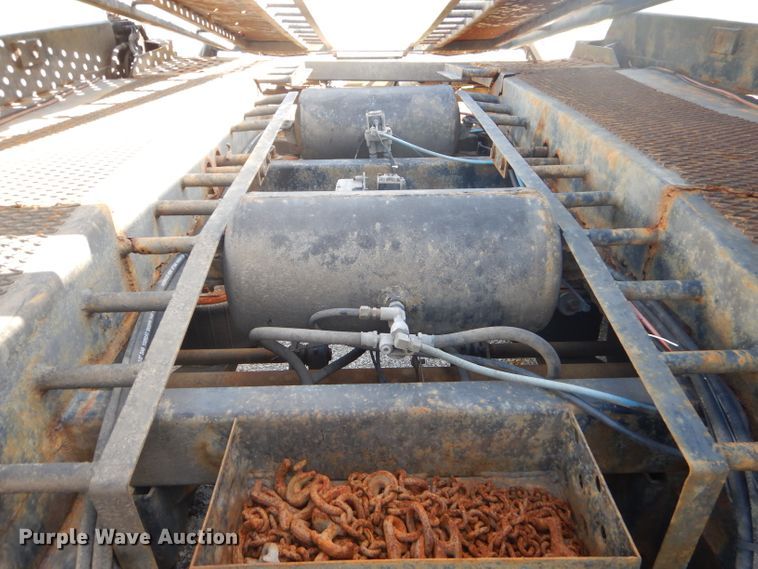 image for item ED9361 2000 Shamrock car carrier trailer