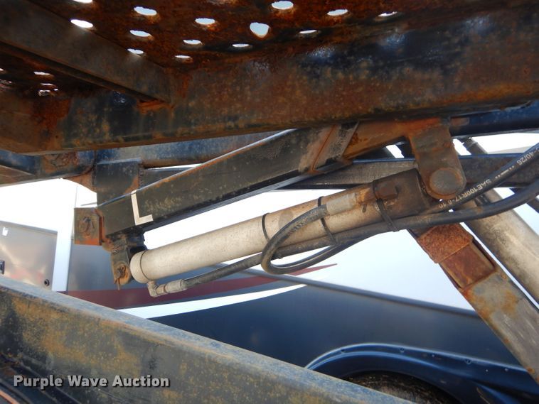 image for item ED9361 2000 Shamrock car carrier trailer