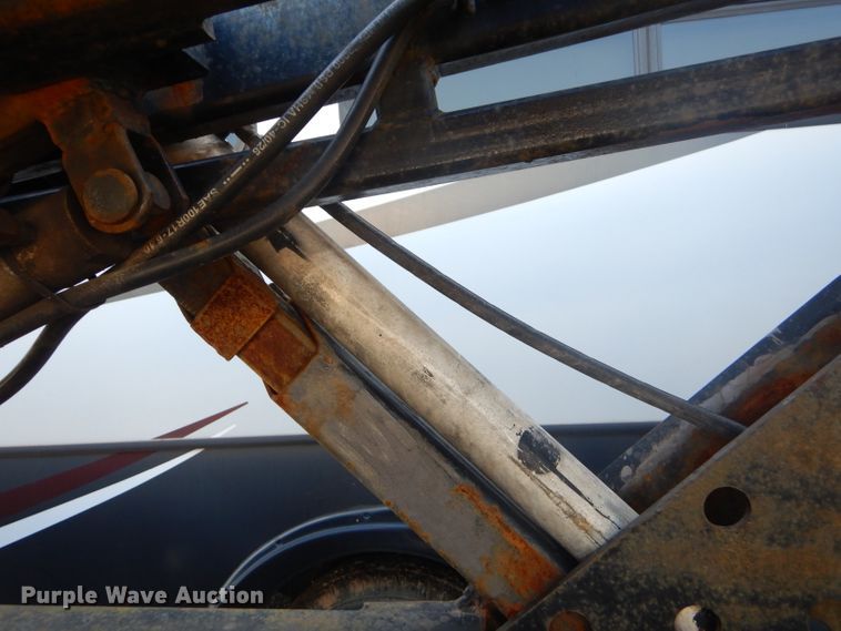 image for item ED9361 2000 Shamrock car carrier trailer