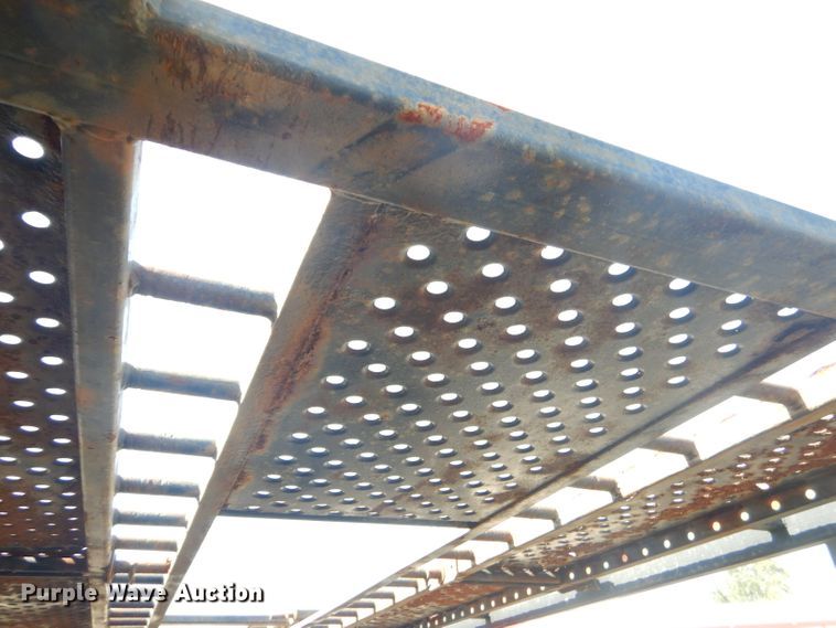 image for item ED9361 2000 Shamrock car carrier trailer