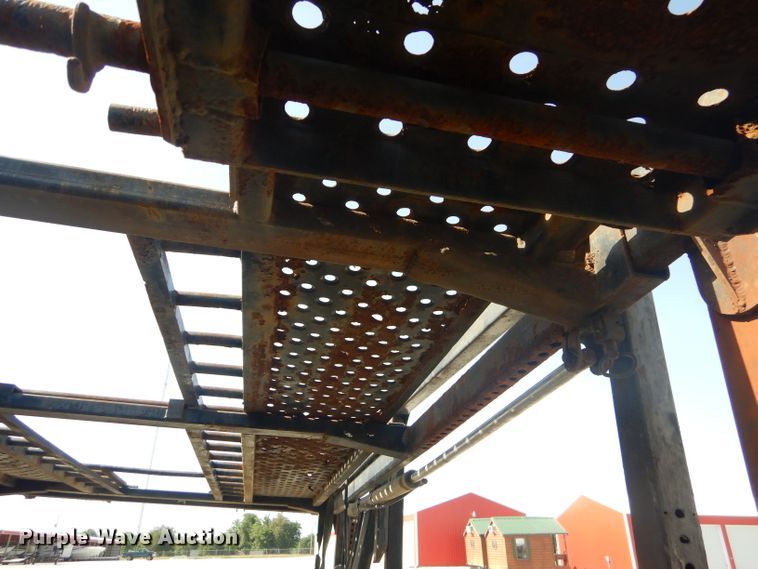 image for item ED9361 2000 Shamrock car carrier trailer