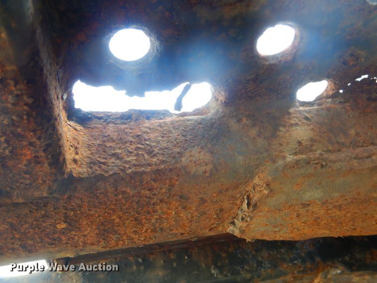 image for item ED9361 2000 Shamrock car carrier trailer