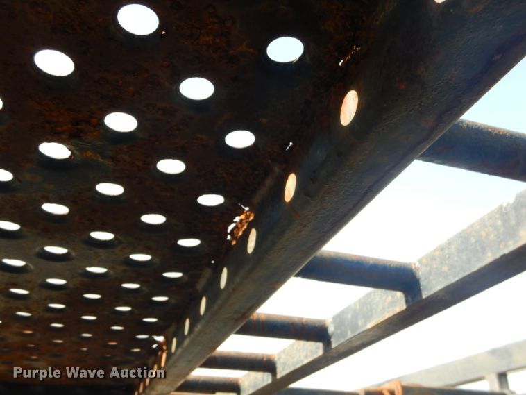 image for item ED9361 2000 Shamrock car carrier trailer