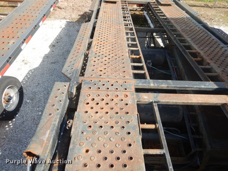 image for item ED9361 2000 Shamrock car carrier trailer