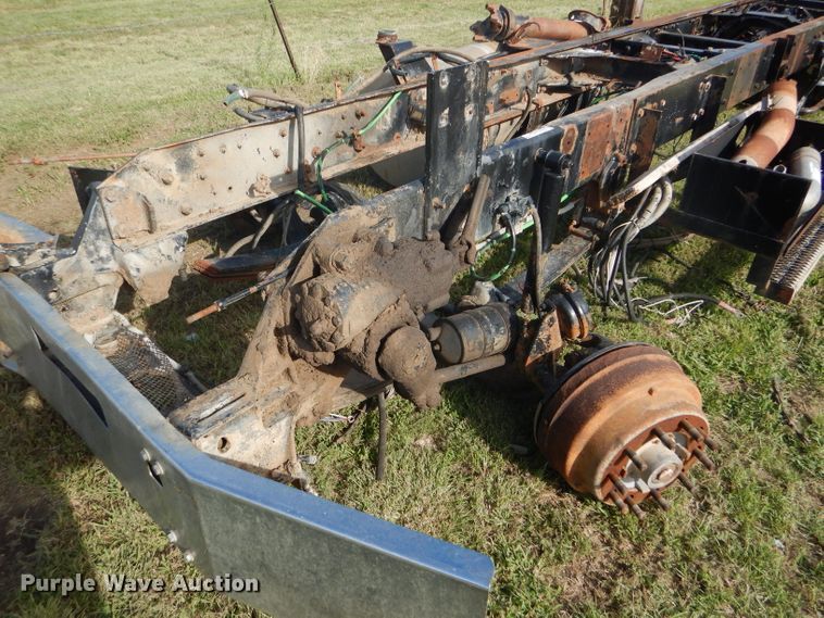 image for item FY9591 1995 Kenworth T800 frame