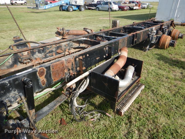 image for item FY9591 1995 Kenworth T800 frame