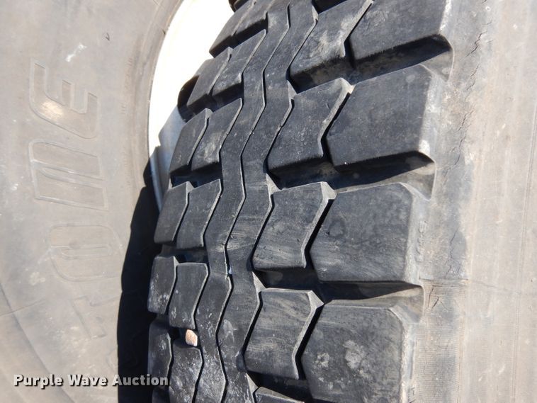 image for item FY9663 (7) 11R22.5 tires and wheels