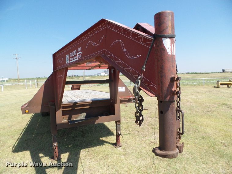 image for item DC5053 2000 Load Trail equipment trailer