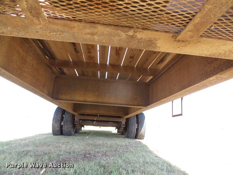 image for item DC5053 2000 Load Trail equipment trailer