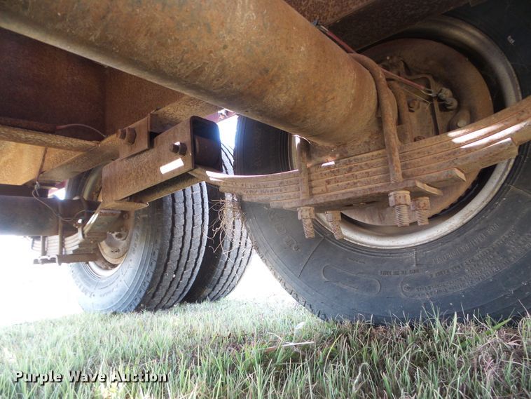 image for item DC5053 2000 Load Trail equipment trailer