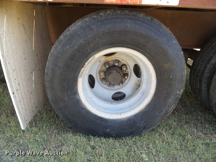 image for item DC5053 2000 Load Trail equipment trailer