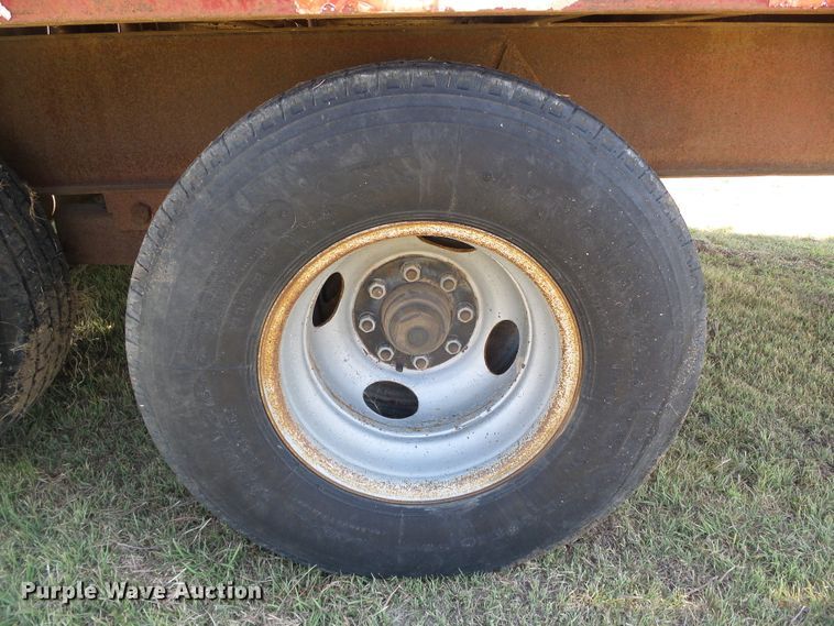 image for item DC5053 2000 Load Trail equipment trailer