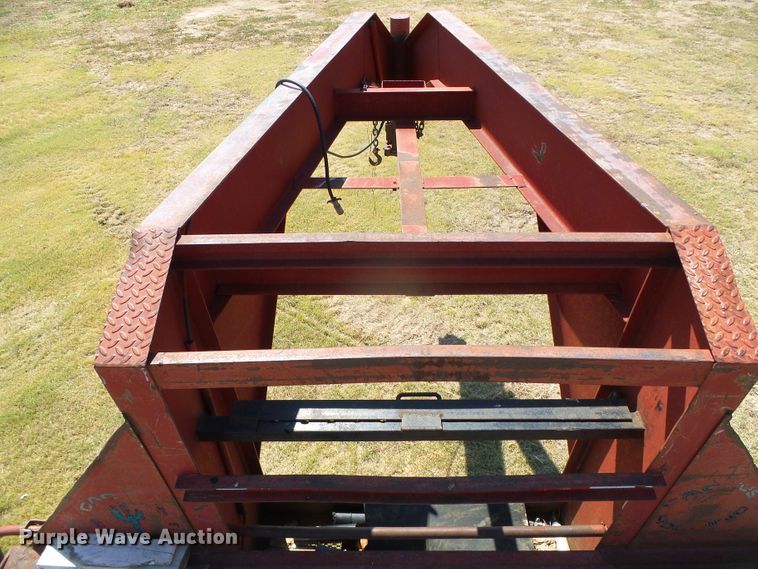 image for item DC5053 2000 Load Trail equipment trailer