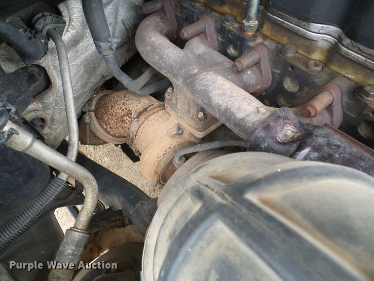 image for item DC5066 2005 Dodge Ram 3500 Quad Cab flatbed pickup truck