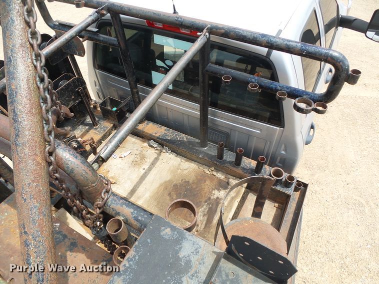 image for item DC5066 2005 Dodge Ram 3500 Quad Cab flatbed pickup truck