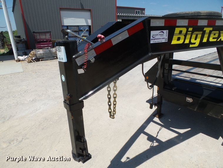 image for item DC5085 2018 Big Tex 22GN-35BK-5MR equipment trailer