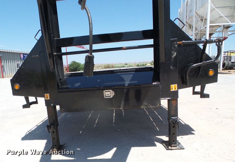 image for item DC5085 2018 Big Tex 22GN-35BK-5MR equipment trailer