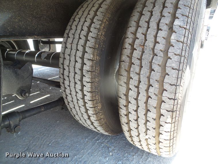 image for item DC5085 2018 Big Tex 22GN-35BK-5MR equipment trailer