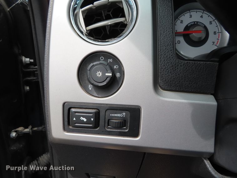 image for item DD6379 2010 Ford F150 SuperCrew pickup truck