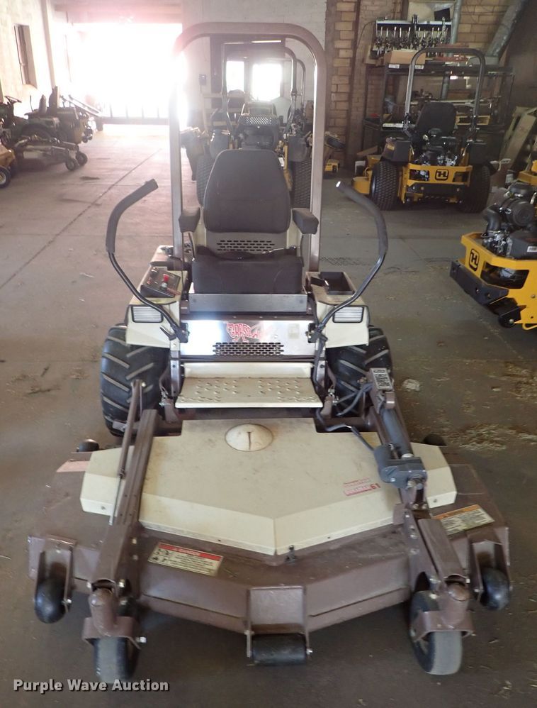 image for item DE0912 Grasshopper 727K ZTR lawn mower