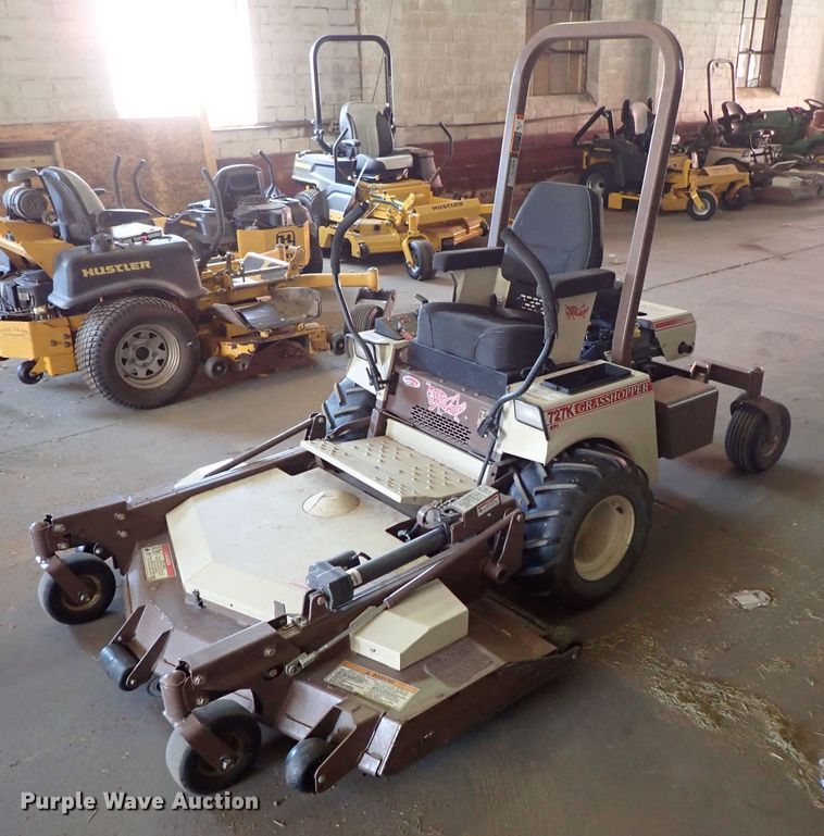 image for item DE0912 Grasshopper 727K ZTR lawn mower