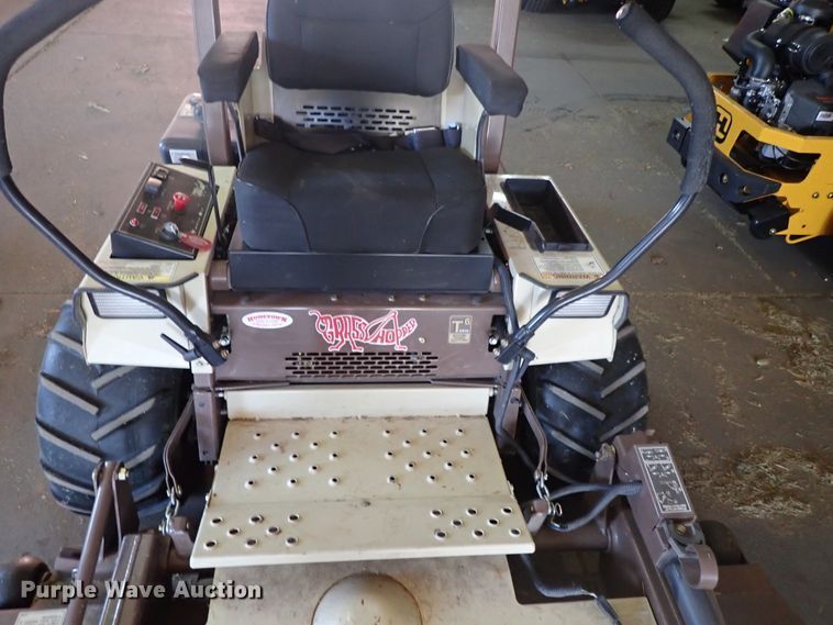 image for item DE0912 Grasshopper 727K ZTR lawn mower