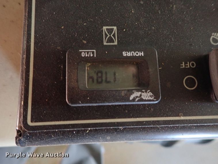 image for item DE0912 Grasshopper 727K ZTR lawn mower